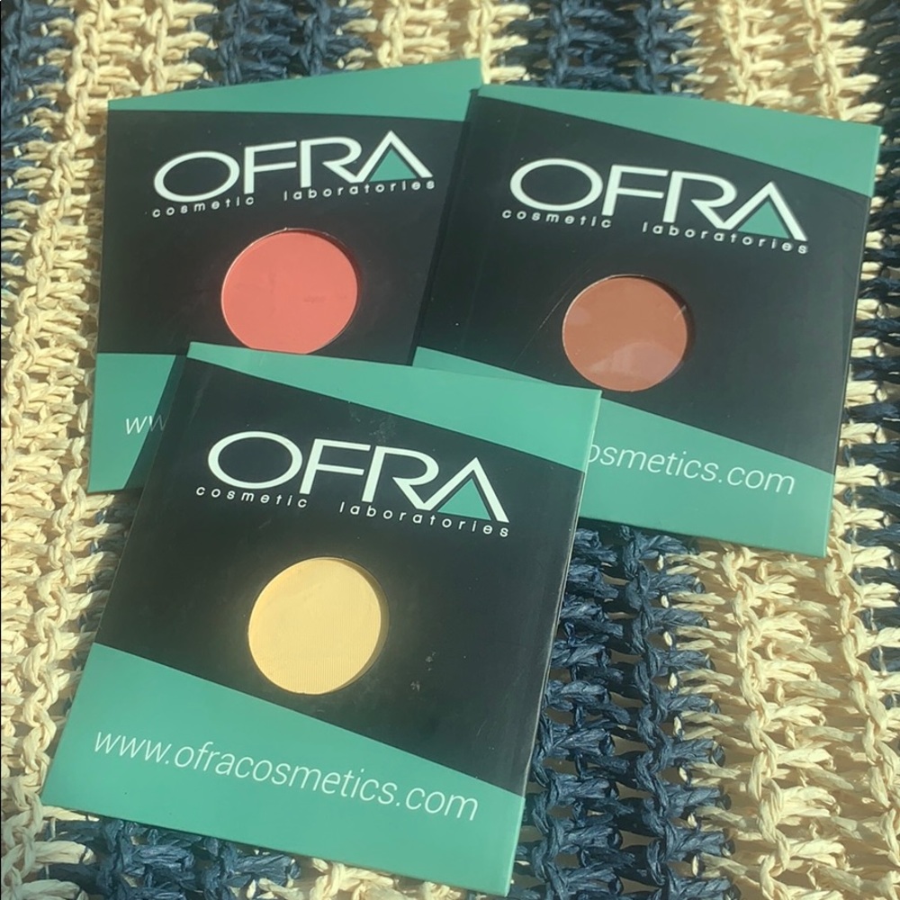 OFRA blush/highlighter powder
